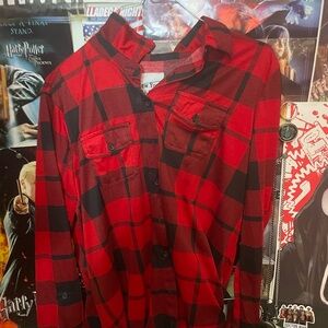 New York Laundry Red and Black Button Down Shirt
